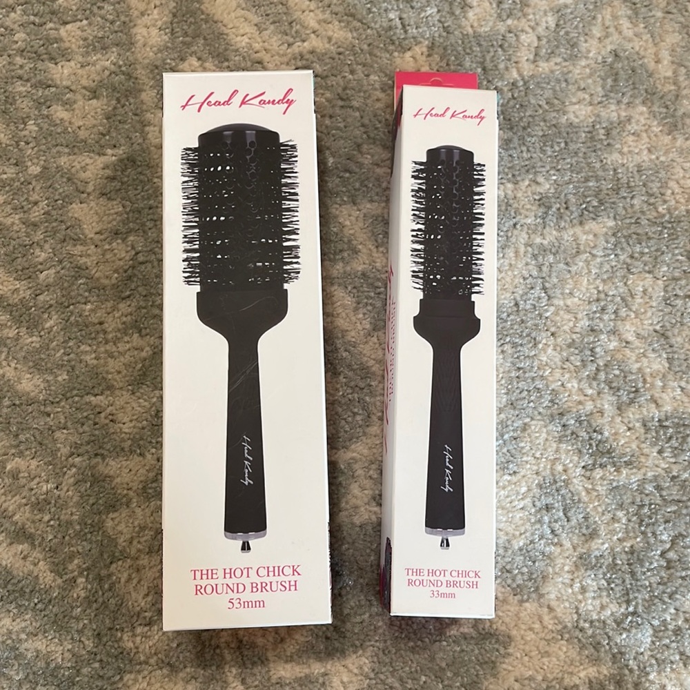 NEW IN BOX! Head Kandy The Hot Chick Round Brush